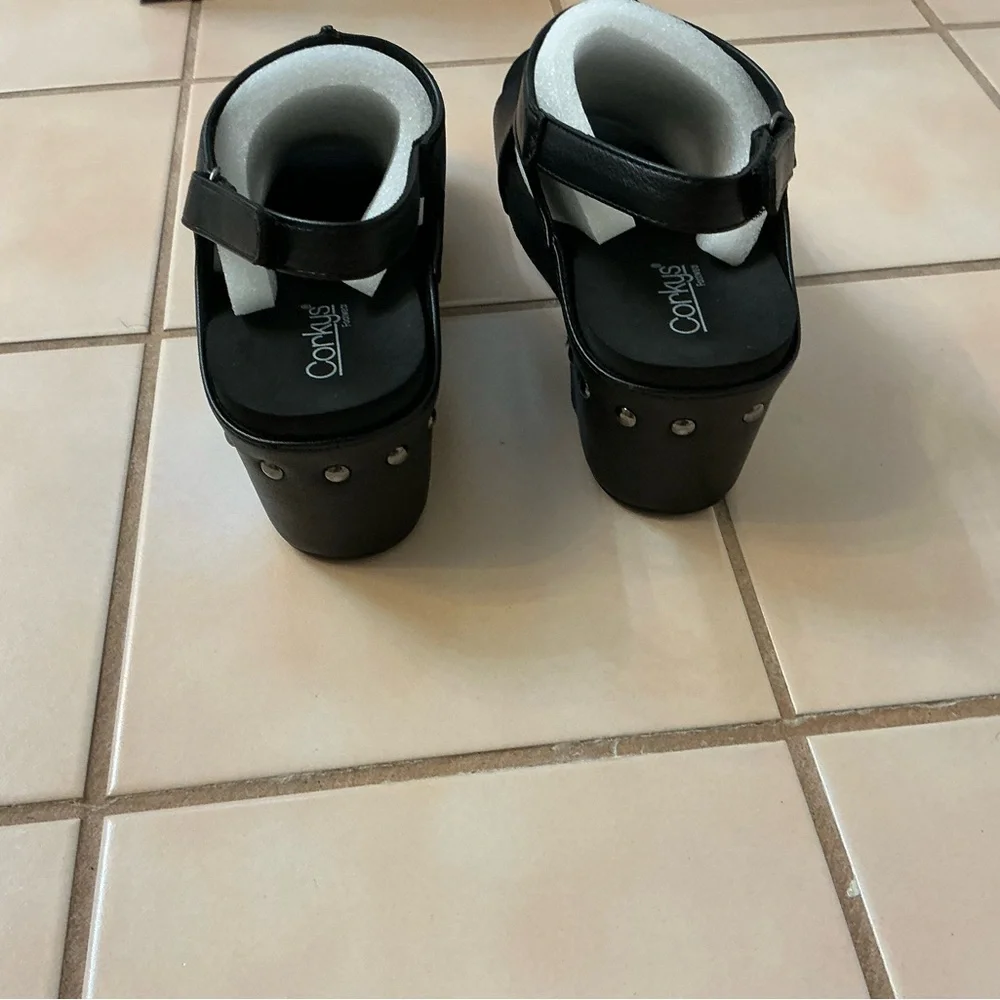 Corkys Carley Black Combo Adjustable Suede Wedge Sandals Sz 9 NIB! - Picture 5 of 6